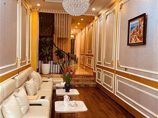 Chính chủ cho thuê nhà 5 tầng mới,full đồ,thang máytại nghi tàm,tây hồ giá thuê 40 triệu