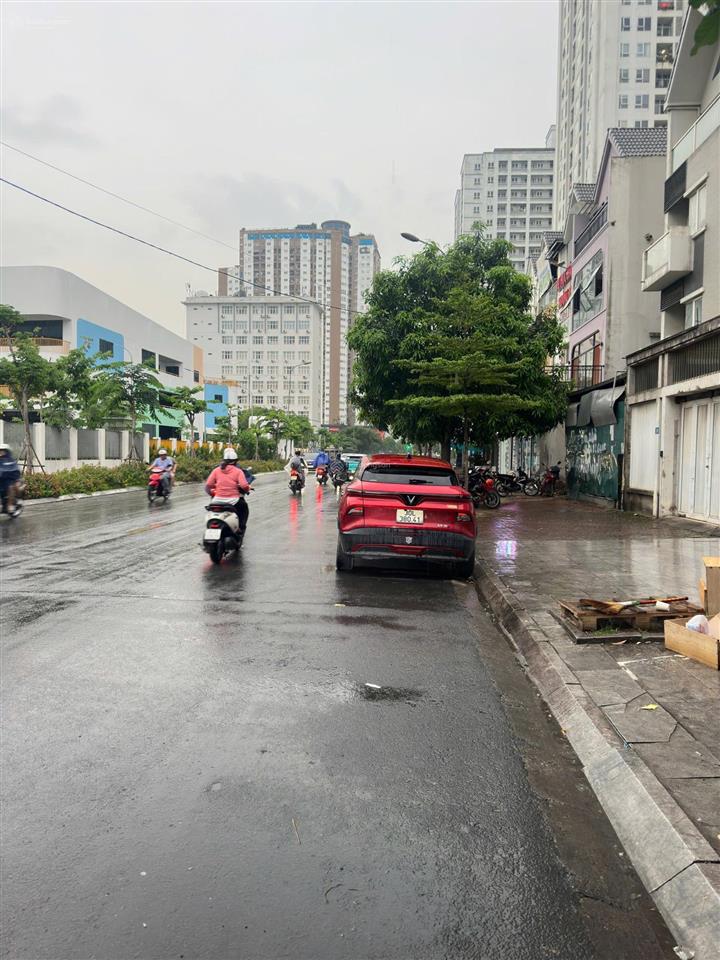 Chính chủ cho thuê nhà liền kề có thang máy 100m² x 4 tầng tại trung yên  trung hòa  cầu giấy