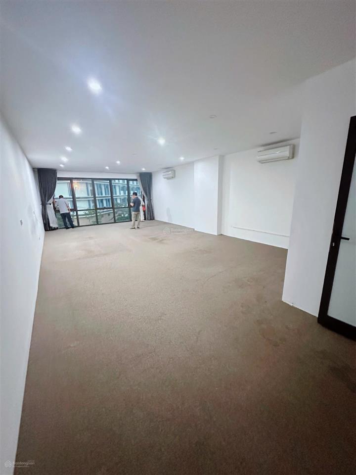 Chính chủ cho thuê nhà liền kề có thang máy 100m² x 4 tầng tại trung yên  trung hòa  cầu giấy