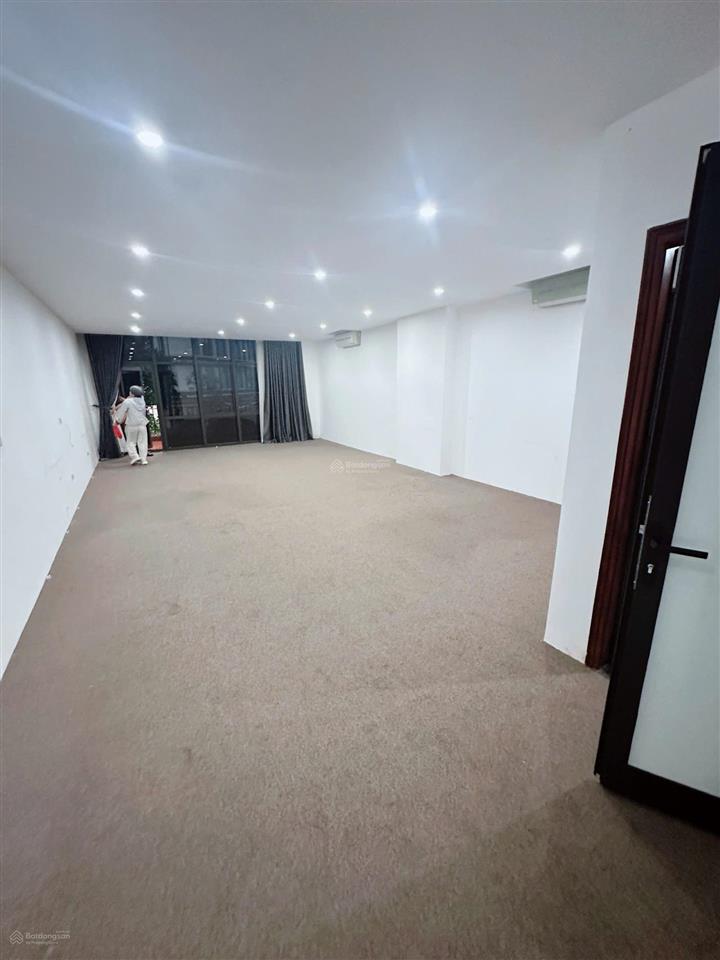 Chính chủ cho thuê nhà liền kề có thang máy 100m² x 4 tầng tại trung yên  trung hòa  cầu giấy