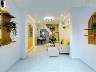 Nhà mới yên lũng an khánh hoài đức 5 tầng 38m 5 ngủ oto đỗ cổng giá 5,x tỷ