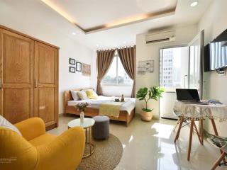 Căn hộ 1 phòng ngủ ban công full nội thất ngay trần hưng đạo quận 1, gần bùi viện, chợ bến thành