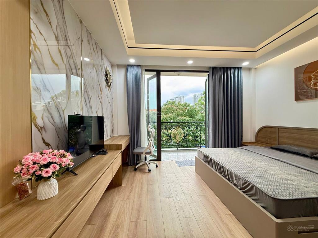 Cho thuê căn hộ 1 phòng ngủ quận 7, full nội thất, ban công lớn, gần rmit & lotte