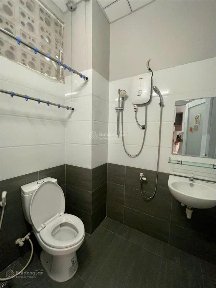 Nhượng căn siêu hot giá tốt sát ufm, khu chế xuất, siêu sịn, cửa sổ sáng
