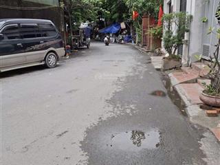 Bán nhà âu cơ  ô tô đỗ cửa  mặt tiền khủng  cách 1 nhà ra ô tô tránh  ở luôn  thang máy