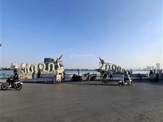 9.5 tỷ có ngay nhà lô góc  dân xây  lạc long quân  36m, 4 tần