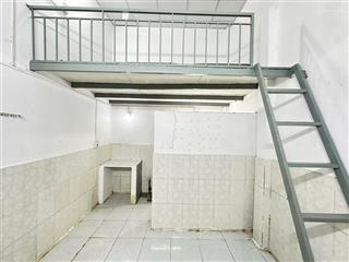 Trống sẵn 1 phòng có gác cao gần đại học nông lâm