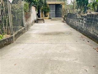 Bán lô đất 93,5 m2 ở trạch mỹ lộc, cách trục chính 30.đường vào đất rộng thênh thang.