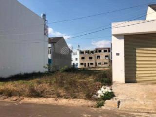 Gđ chuyển chỗ ở tôi bán gấp 100m2 đất tc chỉ 3.5 tỷ mt thống nhất  shr  kế chợ.  nhi