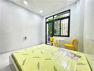 Chdv ngày trung tâm gần bờ kè q3 full nội thất có thang máy