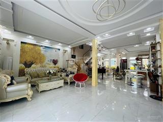 Biệt thự 1 hầm 3 tầng hoàn công, nội thất cao cấp tại khu kiến tạo, cách bãi sau vũng tàu chỉ 300m
