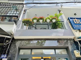 Bán nhà riêng hxh tại cách mạng tháng tám, phường 5, tân bình, 3 tầng, 3pn giá rẻ 5,85 tỷ, 45m2