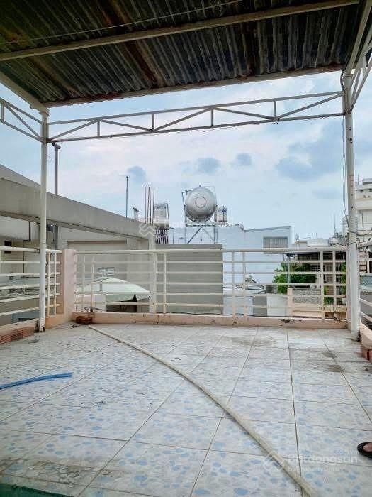 Cơ hội hiếm giá không có lần 2 bán nhà cmt8 nhiêu lộc, quận 3, chỉ 3 tỷ cho 4 tầng, 3pn, 2wc