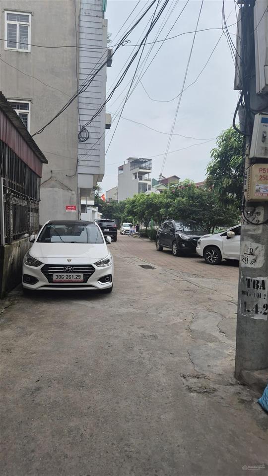 Bán đất cổ linh, 2 mặt ngõ, ô tô đỗ cửa chỉ hơn 6 tỉ. bán đất tặng nhà c4, kinh doanh đỉnh.