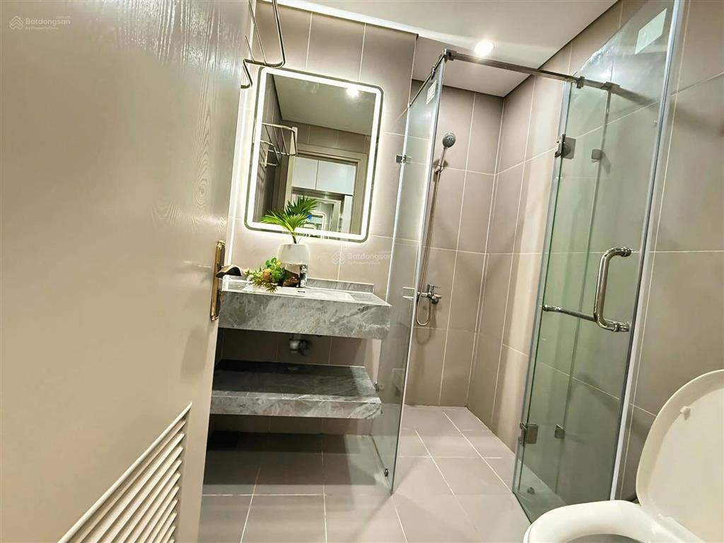 Cần bán căn 2n tại an bình city. tầng trung sẵn sổ,full đồ. giá chỉ 7,4 tỷ còn thương lượng