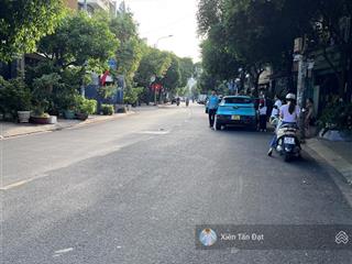 Bán nhà góc 3 mặt tiền trần quang cơ  thạch lam (140m2), p. phú thạnh , quận tân phú  0978 032 ***