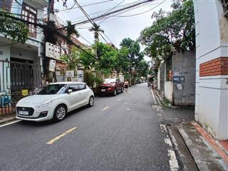 Nhà mặt phố, ô tô tránh, view vườn hoa, thoáng sáng, kinh doanh sầm uất.