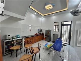 Bán nhà mới 2 tầng, đường 4 mét, diện tích ngang 4,2 dài 14. giá 4 tỷ 200 thương lượng