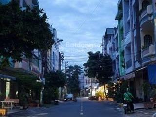 10 tỷ 500 thương lượng, bán nhà mặt tiền 4 tầng, diện tích  ngan 4 mét  dài 15 mét.