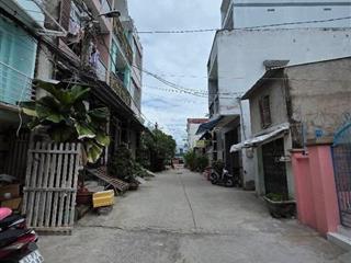7 tỷ 500 thương lượng, bán nhà 2 tầng, đường 6 mét thông, dt  ngan 4 mét  dài 22 mét.