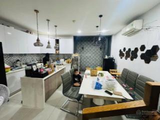 12 tỷ thương lượng bán nhà mặt tiền khu dân cư phân lô, 4 tầng, dt ngan 5 mét  dài 18 mét.