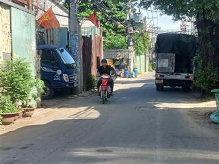 7 tỷ 700 thương lượng, nhà mới 5 tầng, đường 6 mét ôtô đậu cửa, dt ngan 4 mét  dài 14 mét.