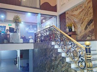21 tỷ 500 thương lượng nhà kinh doanh có dòng tiền, nhà 7 lầu, dt ngan 5, 4 met  dài 21,5 mét.