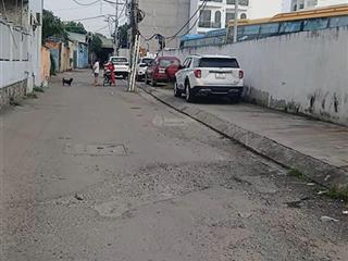 7 tỷ 600 thương lượng, nhà mới 5 tầng, đường 8 mét, diện tích  ngan 4,1  dài 12 mét.