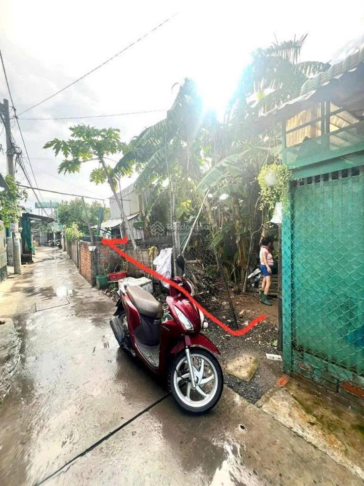 Trung tâm thị trấn tân túc  bình chánh  tp hcm chủ cần bán gấp giảm 700tr, chỉ còn hơn 15tr/m2