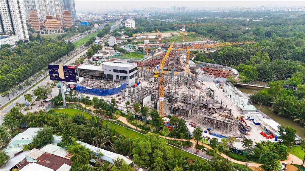 Bán căn 1 pn tháp a6 view trung tâm thành phố, tầng trung dự án eaton park