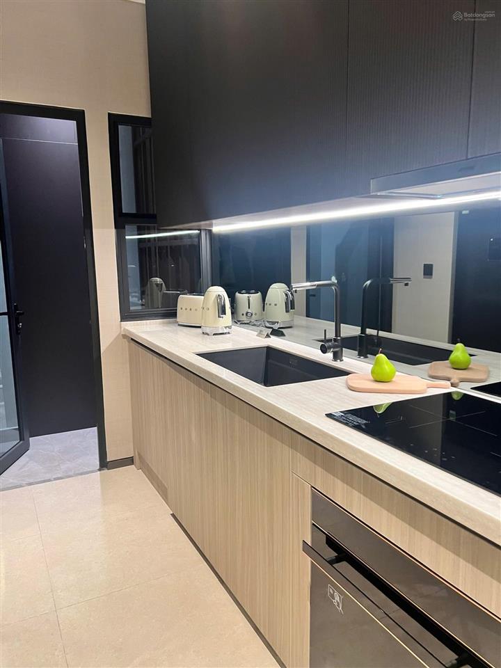 Bán căn góc 2pn tháp a5 vị trí 08 view thủ thiêm.  0908 043 ***