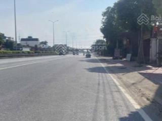 Bán nhà đất 2 tầng, mặt tiền 5m, sổ đỏ chính chủ.