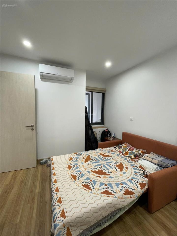 Cho thuê căn 2pn toà zen  đầy đủ đồ view đẹp hướng mát  giá thuê 14 triệu/th, nhà mới đẹp