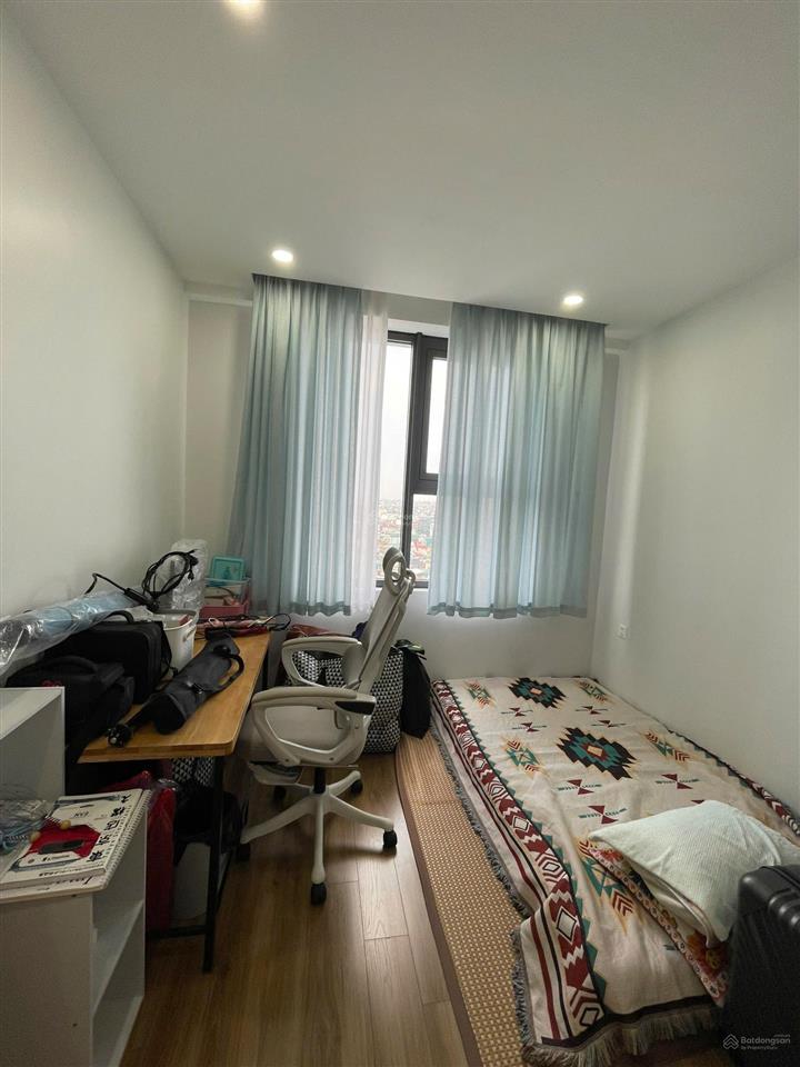 Cho thuê căn 2pn toà zen  đầy đủ đồ view đẹp hướng mát  giá thuê 14 triệu/th, nhà mới đẹp