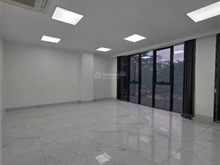 Toà nhà vp view hồ hoàng cầu vỉa hè 4m ô tô tránh có hầm  pccc  dt 120m2*9 tầng mt 7m giá 79,9tỷ