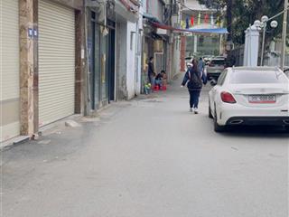 Cần bán gấp nhà xuân đỉnh ô tô tránh đỗ cửa nhà mới dt 37m2*5 tầng, giá chỉ 8,8 tỷ