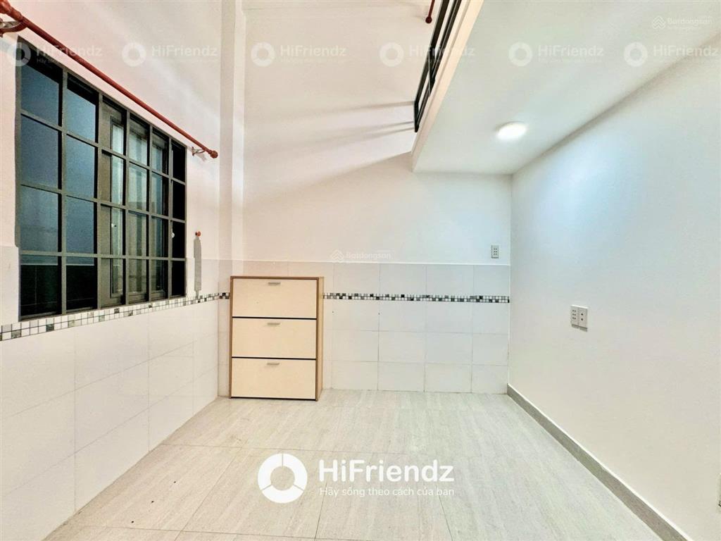 Căn hộ duplex thiết kế hiện đại gác cao gần đầm sen, ngã tư bốn xã, đh văn hiến, quận 11, tân bình