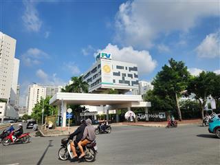 Bán chdv 5 tầng  hầm, thang máy  sẵn dòng tiền tân phong quận 7