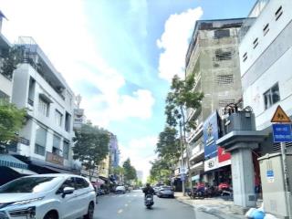 Nhà bán mt đường cao đạt, q5, 2 tầng, (5,610), giá 10,9 tỷ