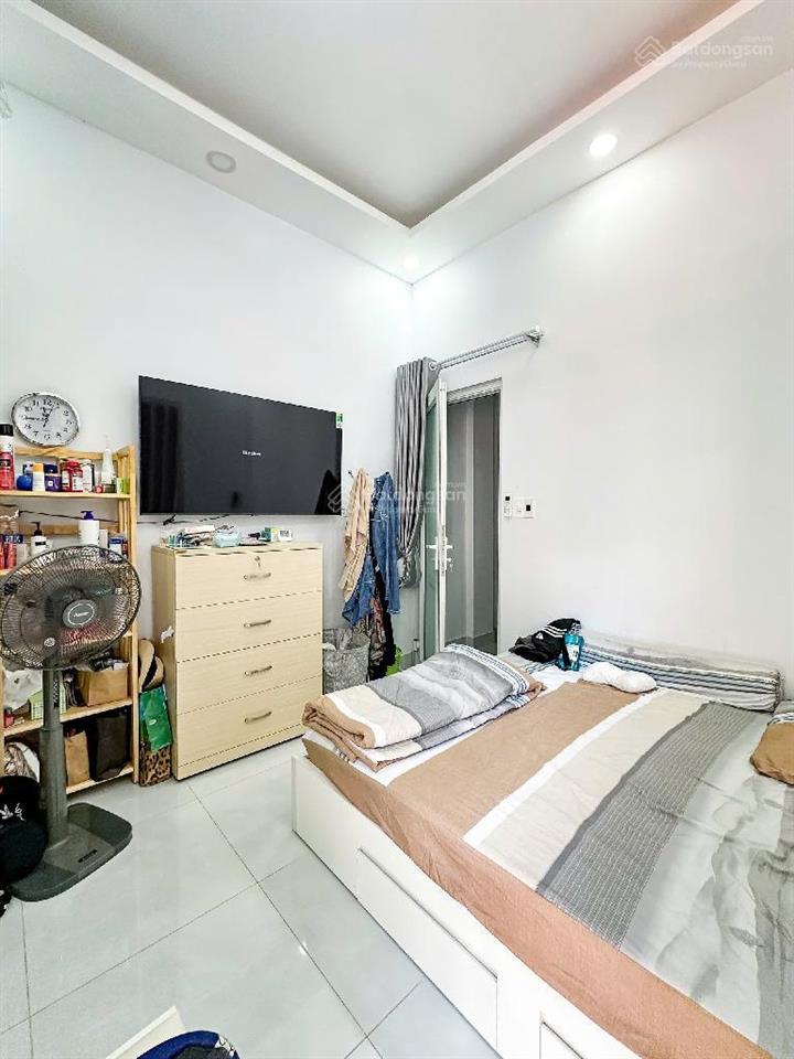 Nhà bán hxh trần hưng đạo, q1, 3 tầng, (5x10), giá 8,4 tỷ