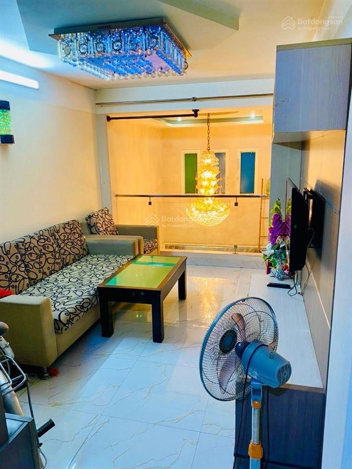Bán nhà hxh trần bình trọng, q5, dt 38 m2, 5 tầng, nội thất cao cấp hiện đại, gía nhỉnh 7 tỷ