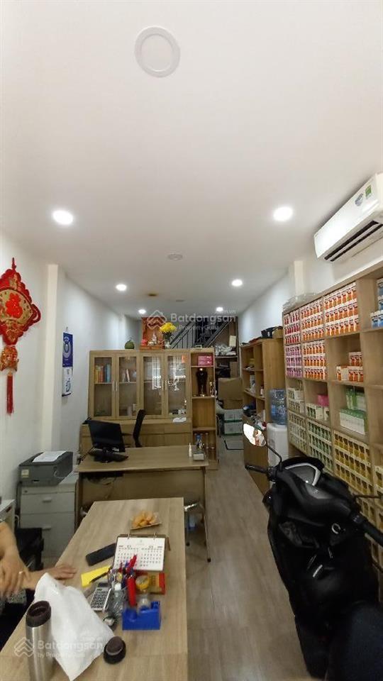 Bán nhà hxh đỗ cửa trần hưng đạo q1. dt 31m2, 2 tầng, nhỉnh 8 tỷ