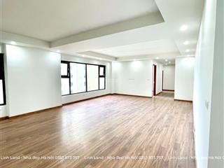 Căn hộ rộng 137m 3 phòng ngủ giữa trung tâm lê văn lương giá chỉ 7.x tỷ