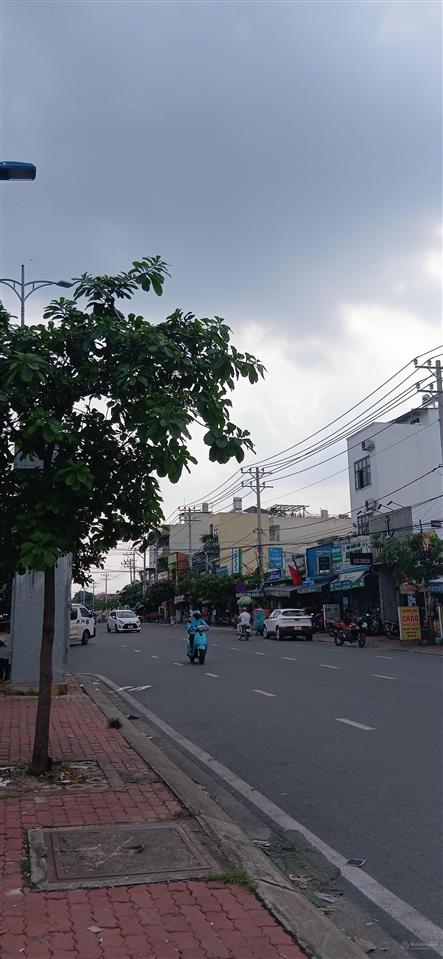 Nhà bán, dt 56 m2, giá 5,2 tỷ, đường lê văn chí, linh trung ,thủ đức