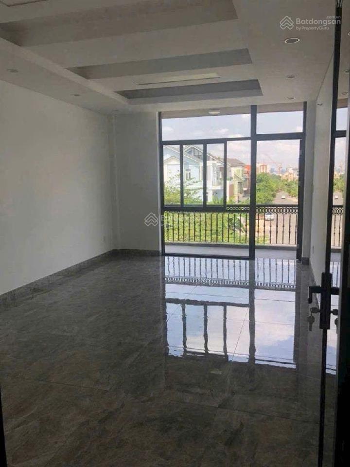 Nhà bán, dt 80m2 (4 *20m), dts 282m2 đường nguyễn hoàng, an phú, tp thủ đức