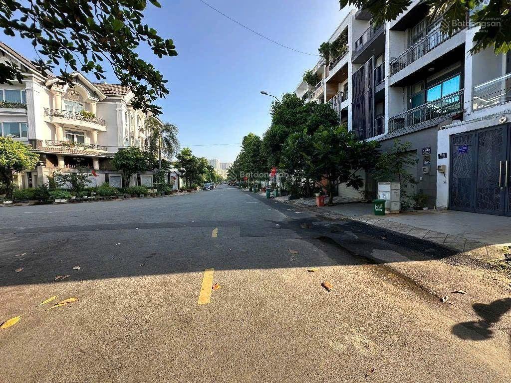 Nhà bán, dt 80m2 (4 *20m), dts 282m2 đường nguyễn hoàng, an phú, tp thủ đức