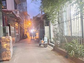 Lạc long quân  lô góc 2 thoáng 71m  mặt tiền rất rộng  oto nhỏ qua nhà  sổ hoa hậu