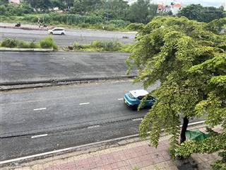 Nhà 4 tầng 2 mặt tiền đ. đồng văn cống, khu trung tâm hành chính thủ đức, 4 x 20m, xe hơi ngủ nhà