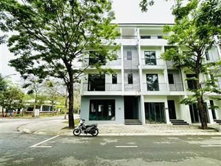 Nhỉnh 26 tỷ / siêu phẩm 156 m2/ 4 tầng lô góc 3 mặt tiền ecopark giáp hải