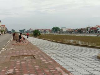 Siêu phẩm bát tràng/ 295 m2/ 17.x tỷ/ 12 m tiền/ ô tô chánh